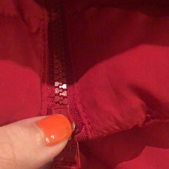 Abercrombie & Fitch Mini Puffer - Picture 7 of 10